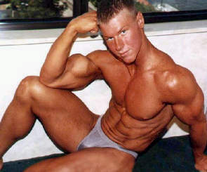 gay muscle boys